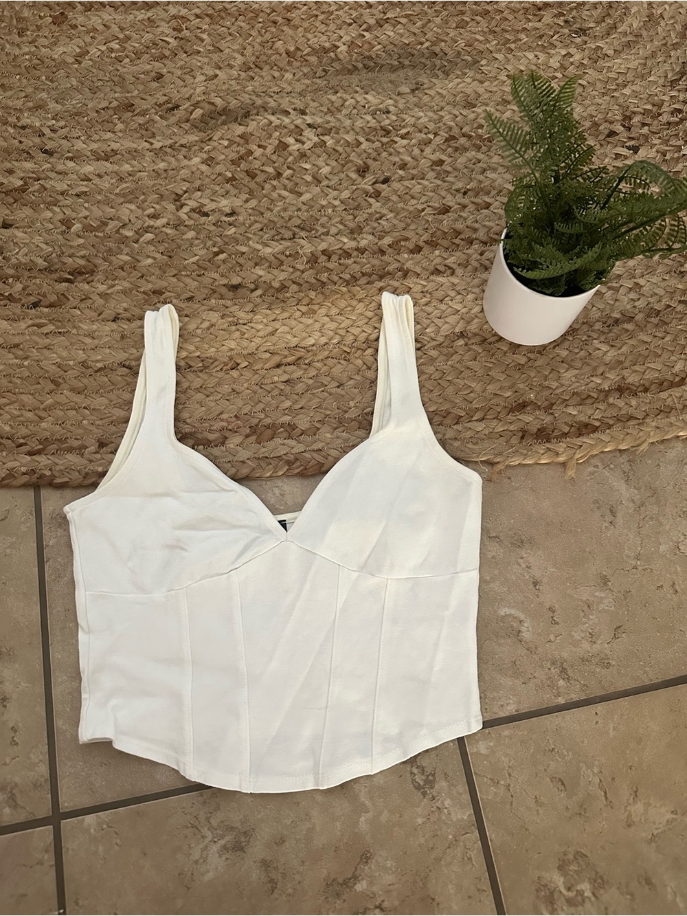 WHITE CROP BUSTIER TANK